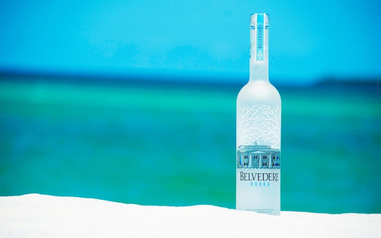 Обои на рабочий стол водка