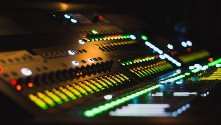 Музыкальный фон