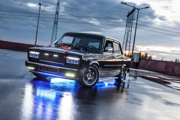 Лада ВАЗ 2107 Боевая классика