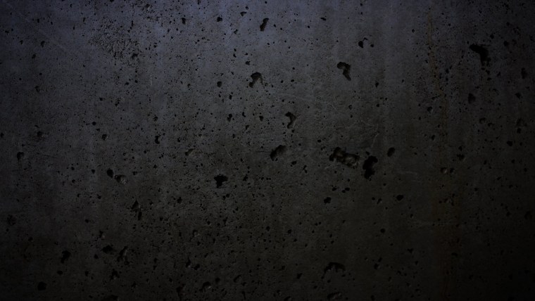 Бетонная стена