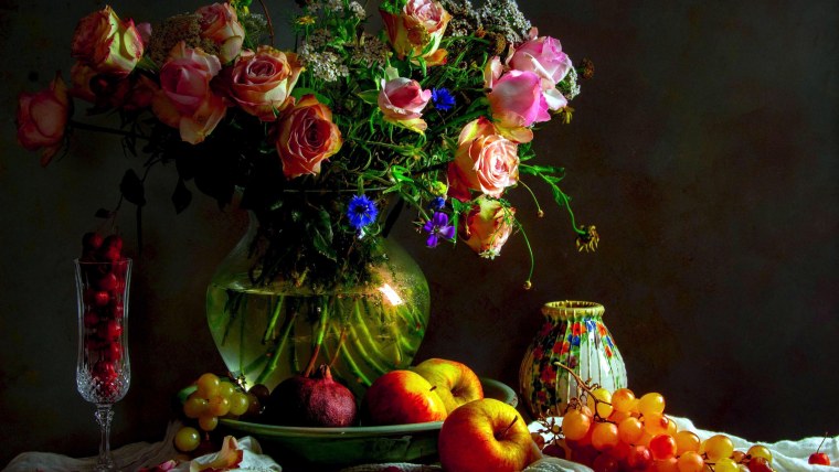 Ваза с цветком