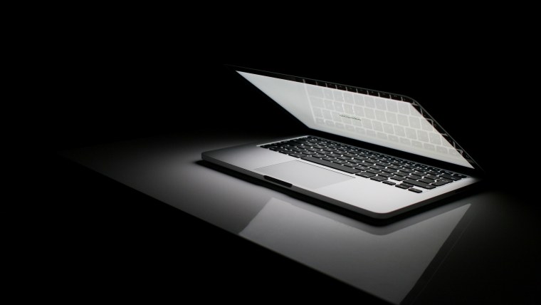 Ноутбук черный белый