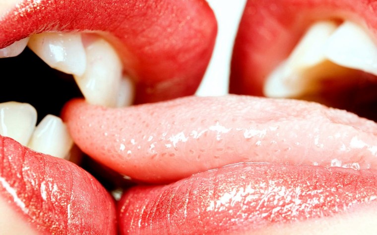 Облизывание губ