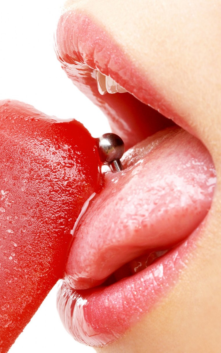 Губы с зубами