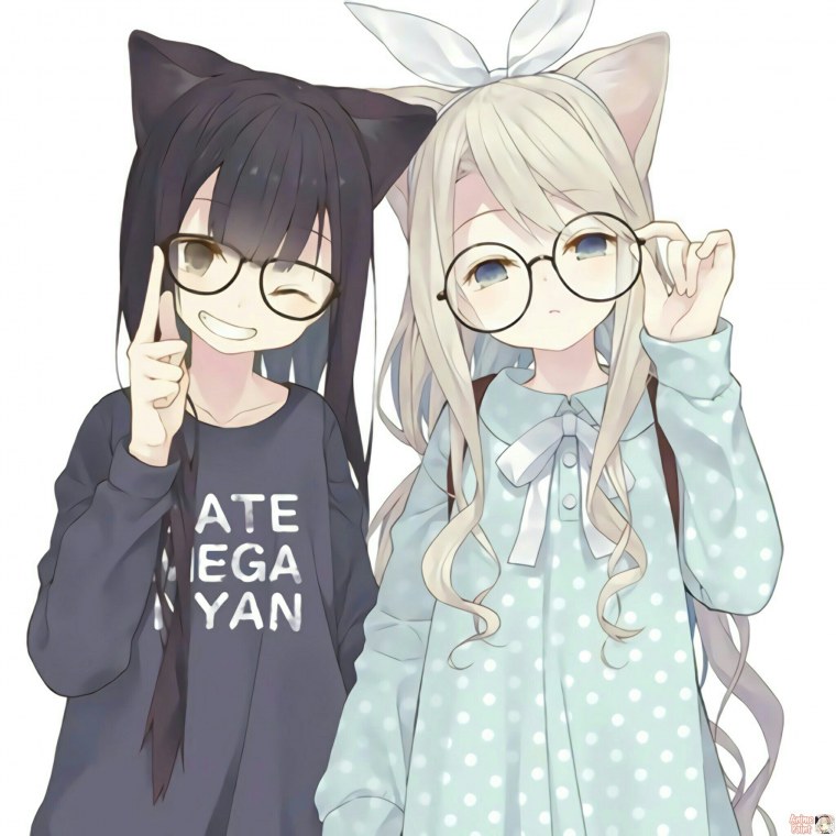 Девушки подруги арт 4 с платком