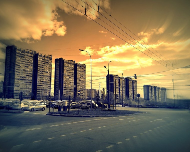 Серые многоэтажки