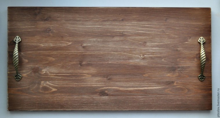 Деревянный стол вид сверху