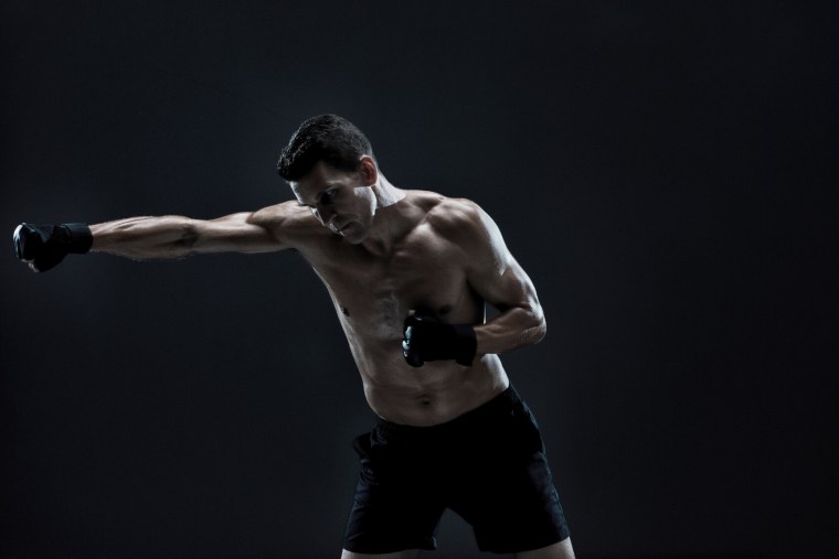 Муай Тай на черном фоне