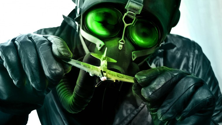 Сталкер в противогазе