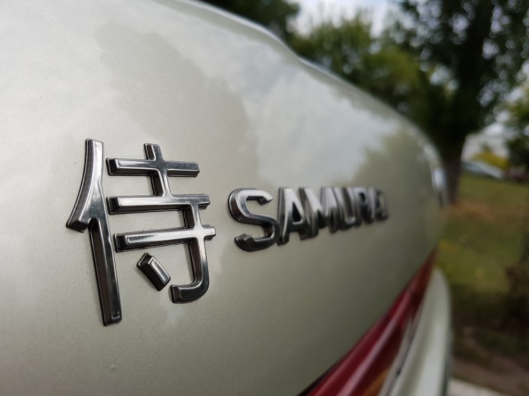 Шильдик Тойота Марк