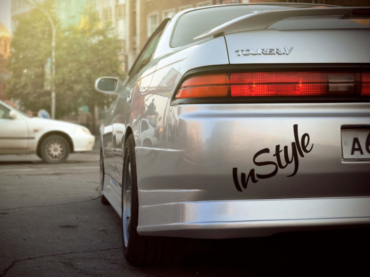 Наклейка Самурай на Тойота Марк 2