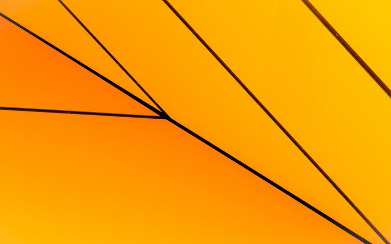 Черно желтая абстракция