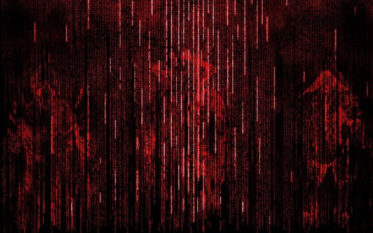 Приоткрытая дверь на черном фоне