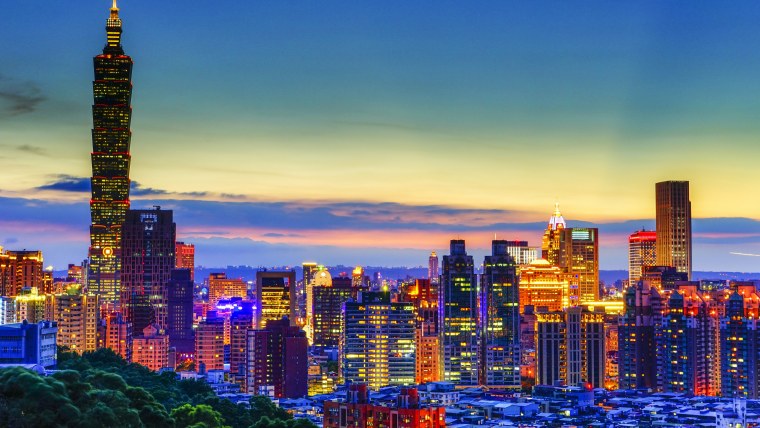 Тайвань ночной Тайбэй