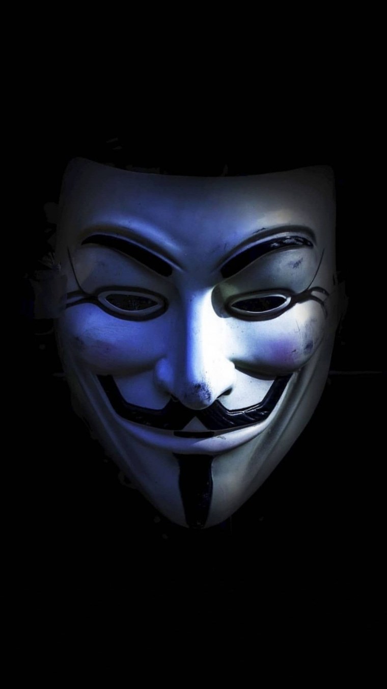 Девочка в маске Анонимуса арт