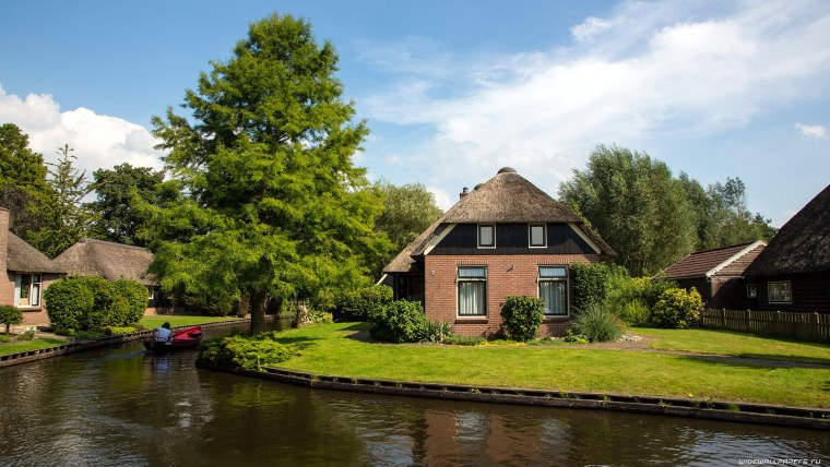 Уютный домик в лесу