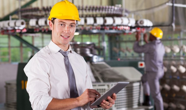 Робот инженер