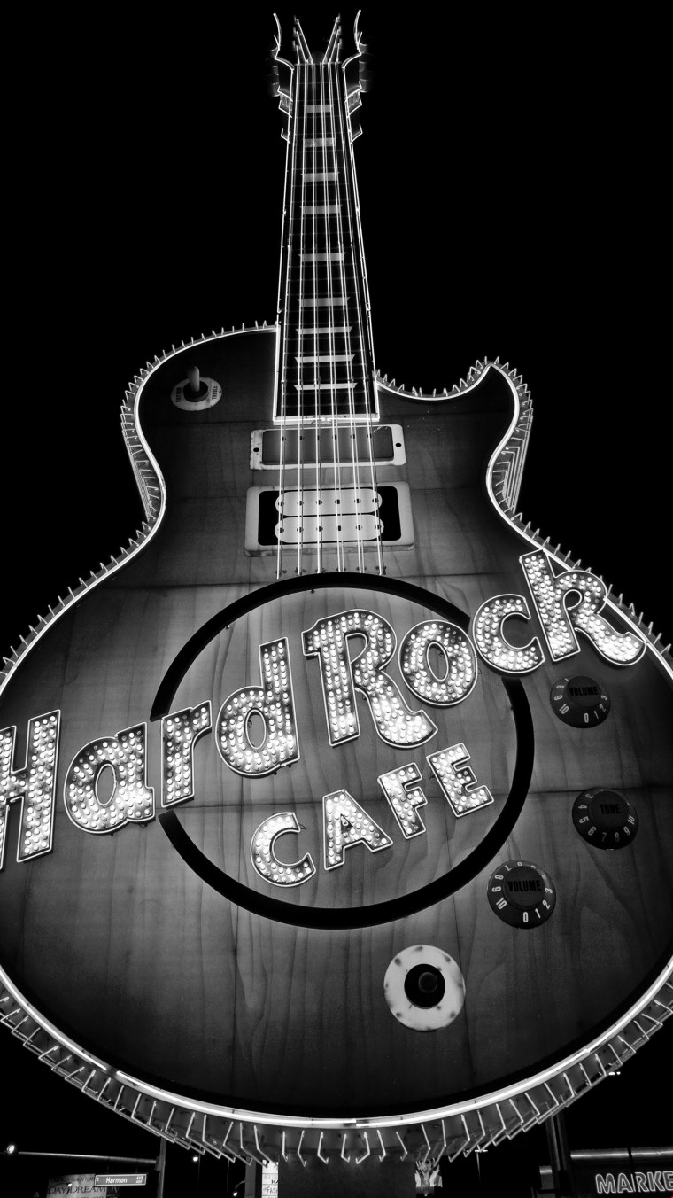 Электрогитара в огне