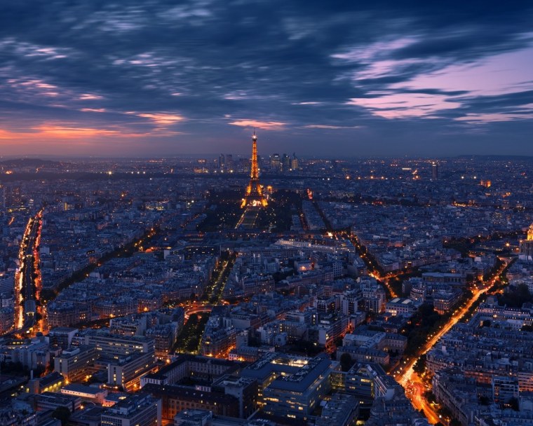 Франция Эйфелева башня ночью