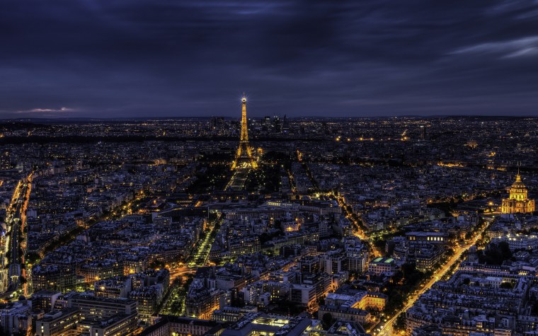 Эйфель башня ночью