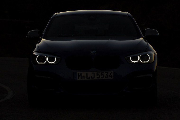 BMW m5 f10 в темноте