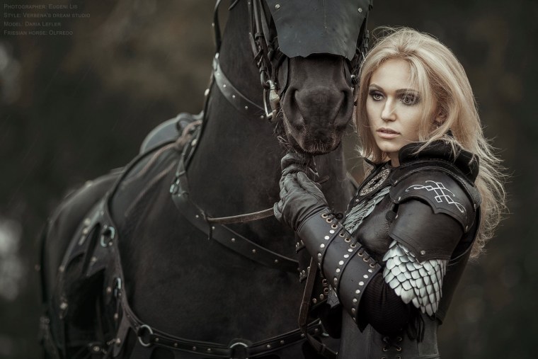 Девушка рыцарь фэнтези