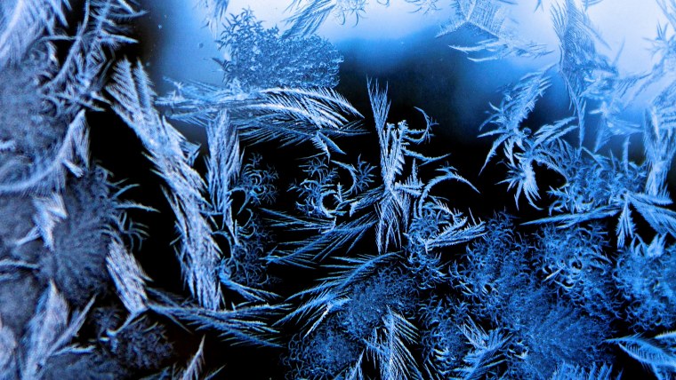 Мороз на окне