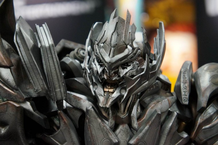 Десептиконы Мегатрон