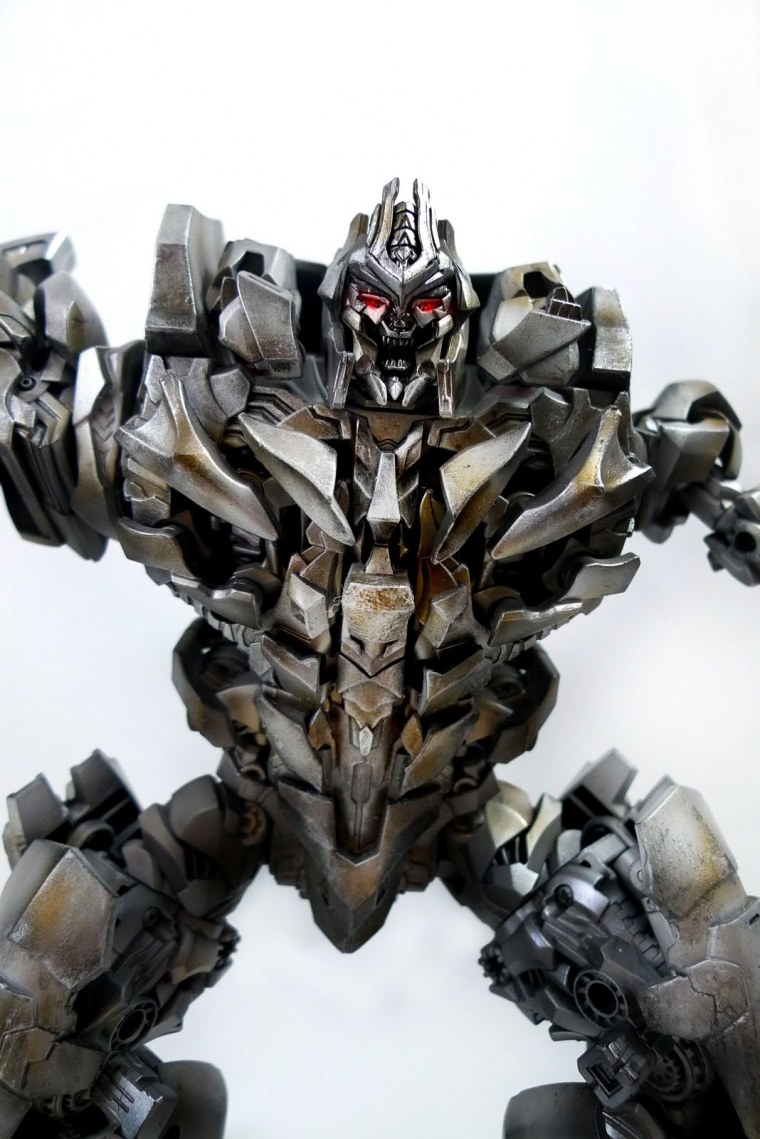 Трансформеры тёмная сторона Луны Мегатрон