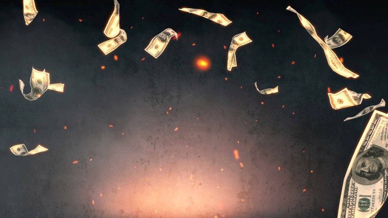 Падающие деньги на черном фоне