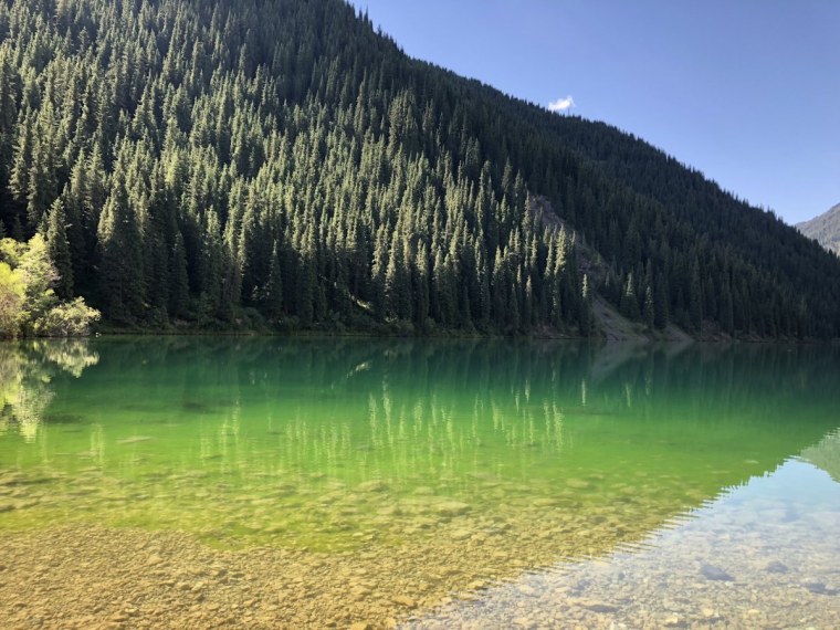 Алма-Ата горное озеро