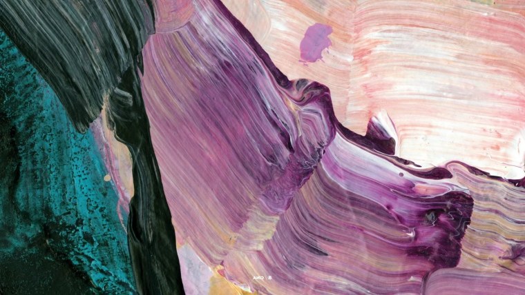 Розовое небо с облаками