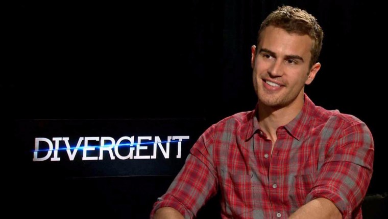 Три футболиста