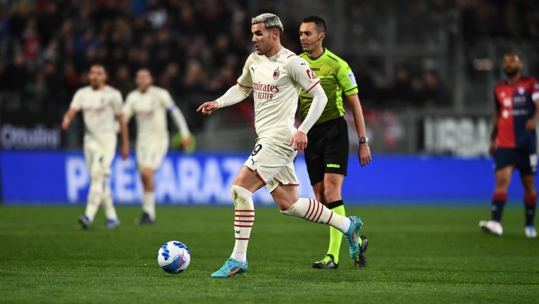 Тео Джеймс wallper