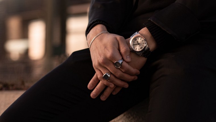 Мужской торс