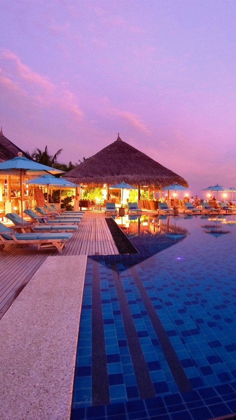 Бунгало над голубой лагуной