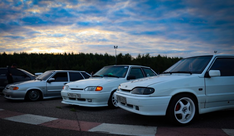 ВАЗ 2114 на стиле черная