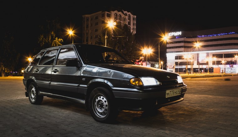 ВАЗ 2114 черная тонированная пацанская