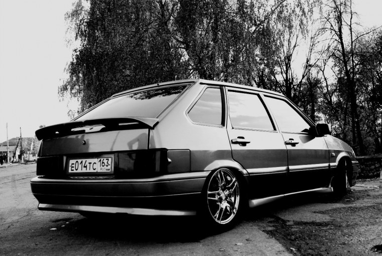 ВАЗ 2114 черный Дельфин