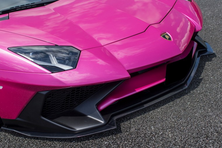 Lamborghini Aventador lp700-4 фиолетовый