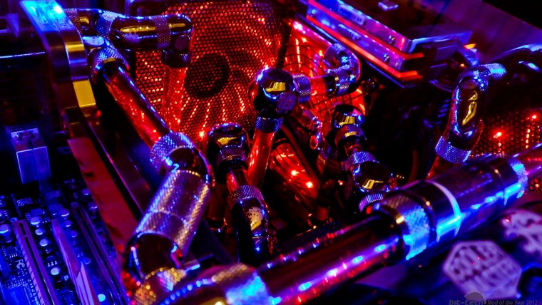 Телевизор Saturn led 40kf New 40"