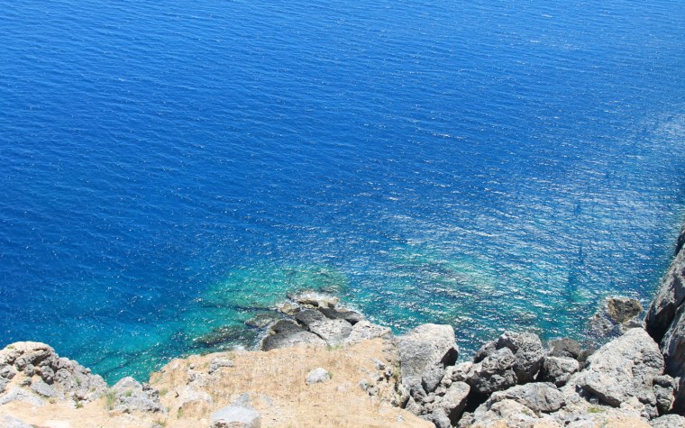 Южный берег Крыма весной