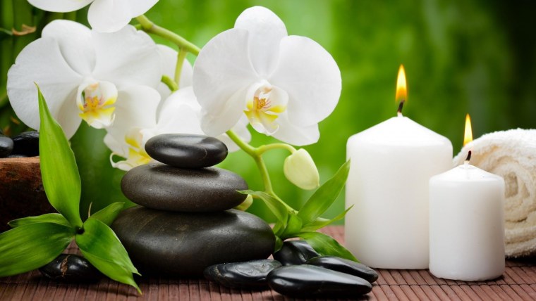 Вид с балкона на лес