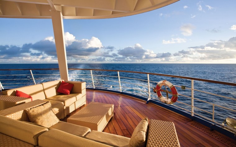 Особняк на берегу моря