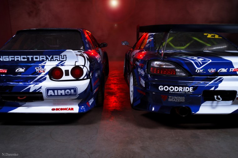 Skyline r32 винил