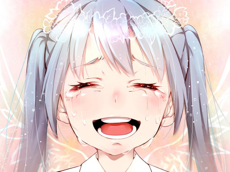 Плачущая аниме девочка