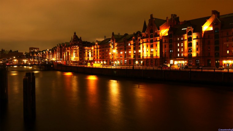 Гамбург ночной летний