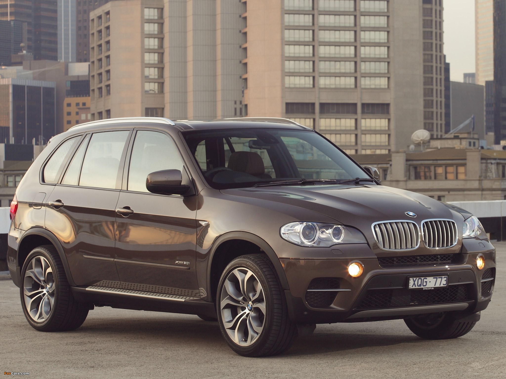 Х 5 100 70. БМВ Икс 5 е 70. БМВ Икс 5 70 кузов. БМВ Икс 5 кузов е 70. BMW x5 e70 Рестайлинг.