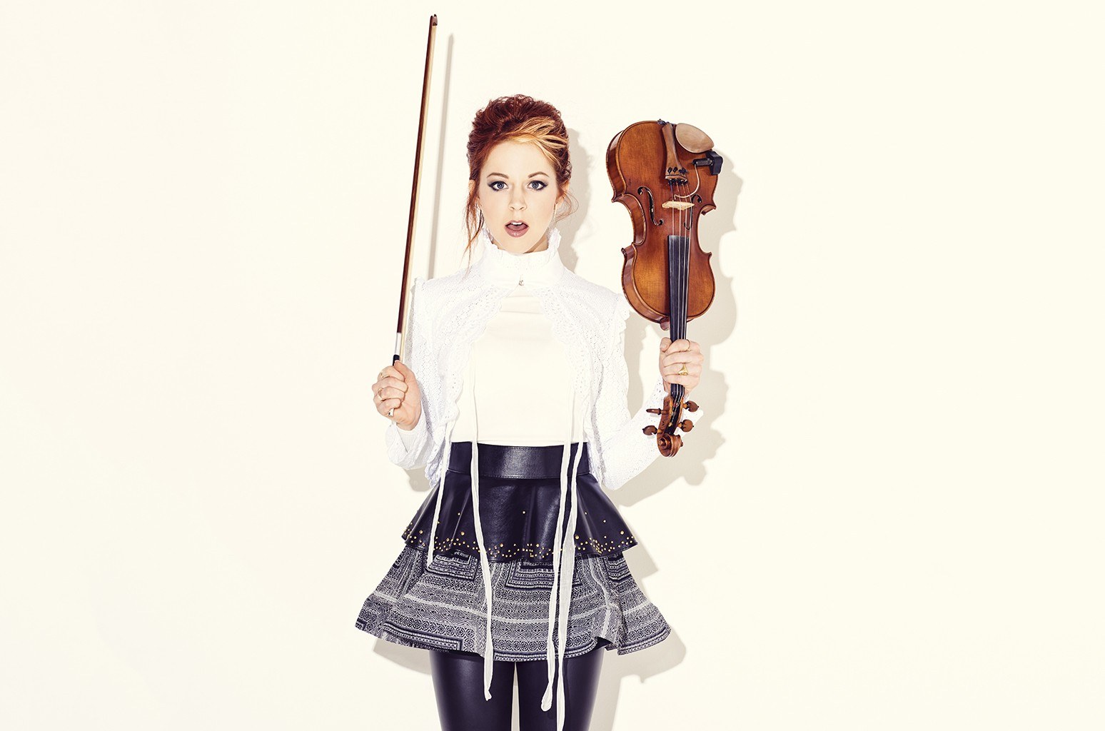 Lindsey stirling 2024. Lindsey Stirling Линдси Стирлинг. Линдси Стирлинг 2022. Скрипка Lindsey Stirling. Линдси Стирлинг в детстве.