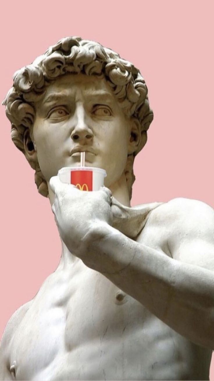 Давид Микеланджело с жвачкой